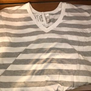 American Apparel basic men’s T-shirt